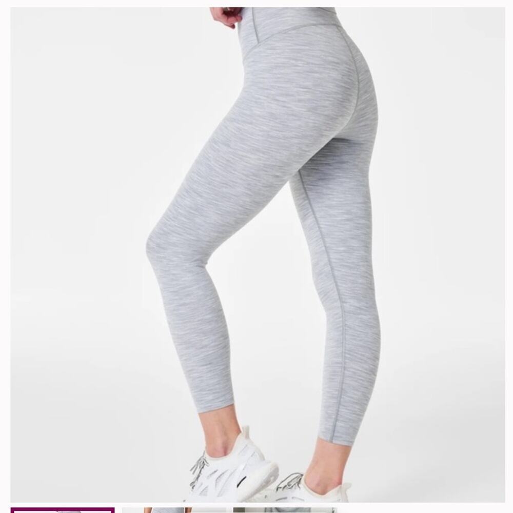 NEW SPANX Soft & Smooth Spacedye 7/8 Legging Gray
Activewear Yoga Large Hi-Rise - Picture 4 of 5